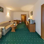 Zespół Tatry - Tatry I Budynek Turystyczny 3*