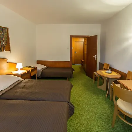 Zespol Tatry - Tatry I Budynek Turystyczny Hotel 3*