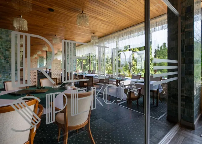 Hotel Zespół Tatry - Tatry I Budynek Turystyczny 3*