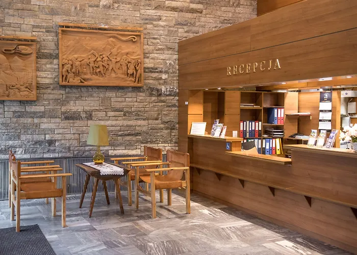 Zespół Tatry - Tatry I Budynek Turystyczny Murzasichle